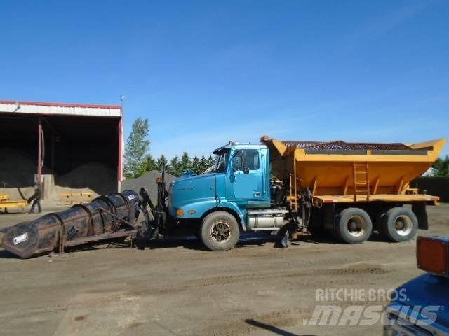 Western Star 5800 Sniego peiliai ir valytuvai