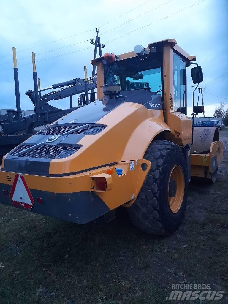 Volvo SD 135 B Vieno būgno volai
