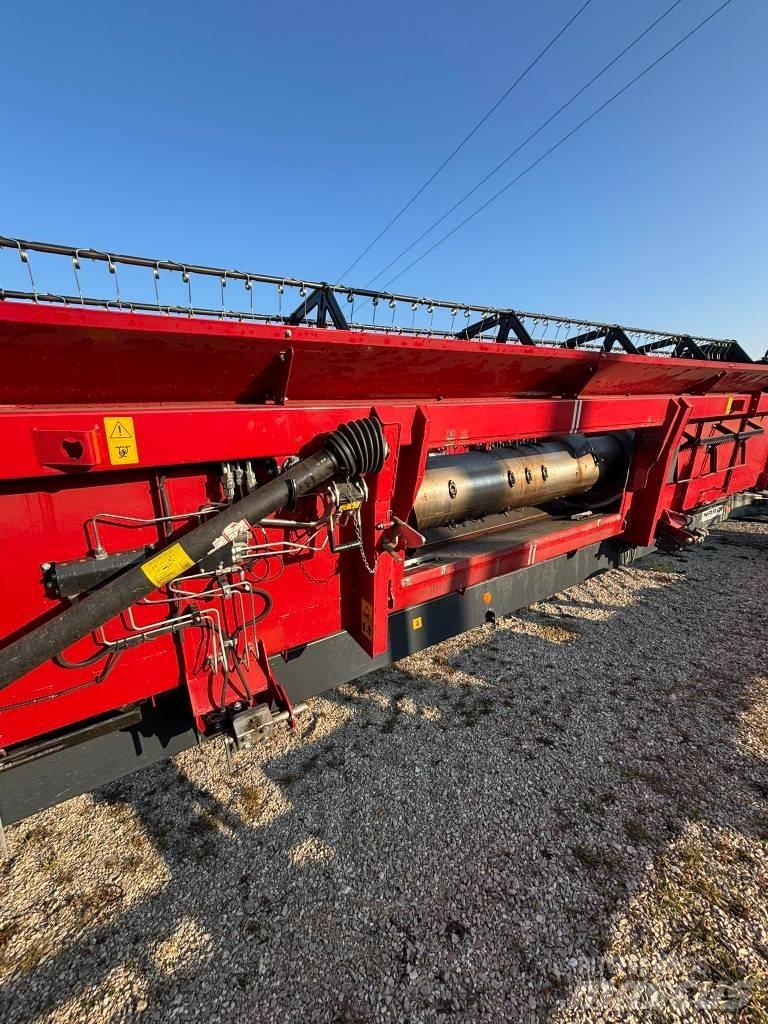 Case IH 3050 HD Derliaus nuėmimo kombainų galvos