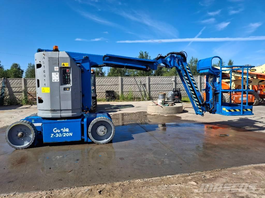 Genie Z30/20N Alkūniniai keltuvai