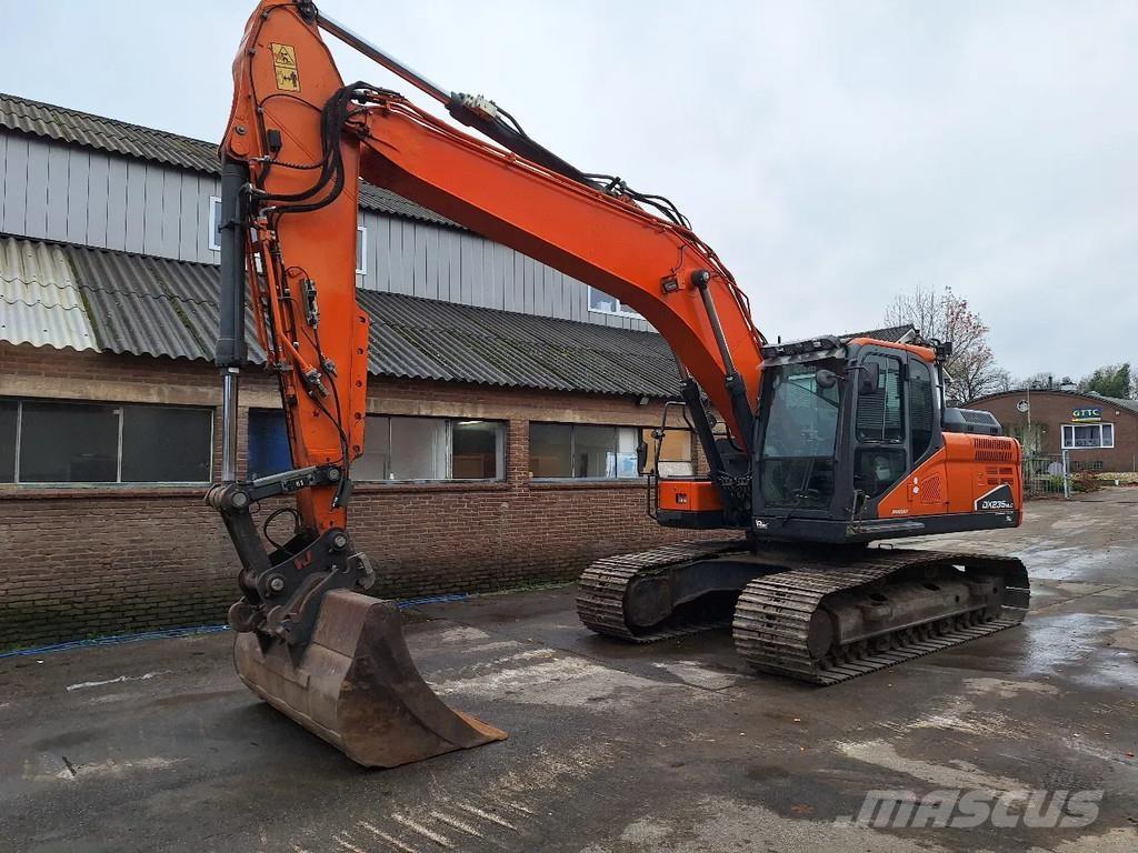 Doosan DX235NLC-5 Vikšriniai ekskavatoriai