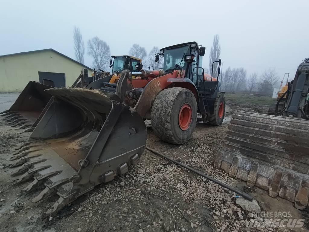 Hitachi ZW 310 Naudoti ratiniai krautuvai