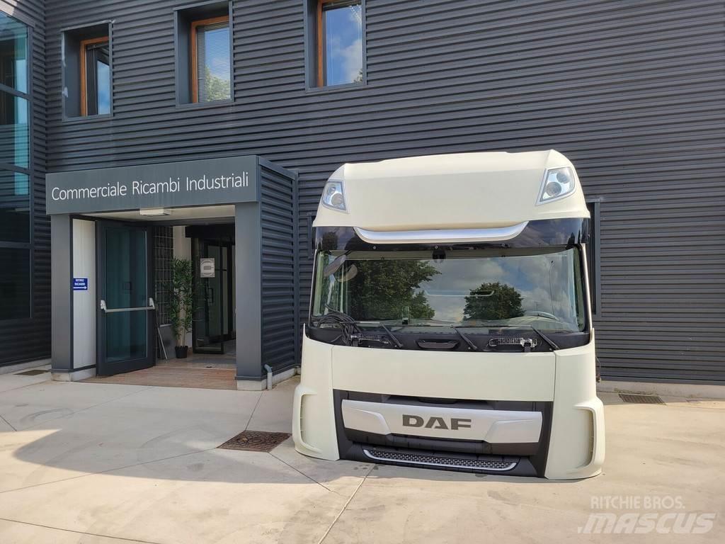DAF XF 106 - XF106 Kabinos ir salonai