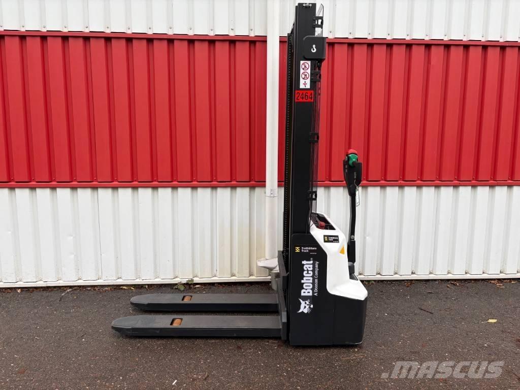 Bobcat LSM 12 N Rankiniai vėžimėliai
