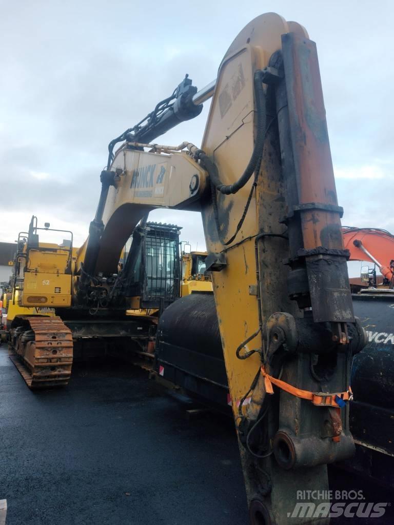 CAT 374 F Vikšriniai ekskavatoriai