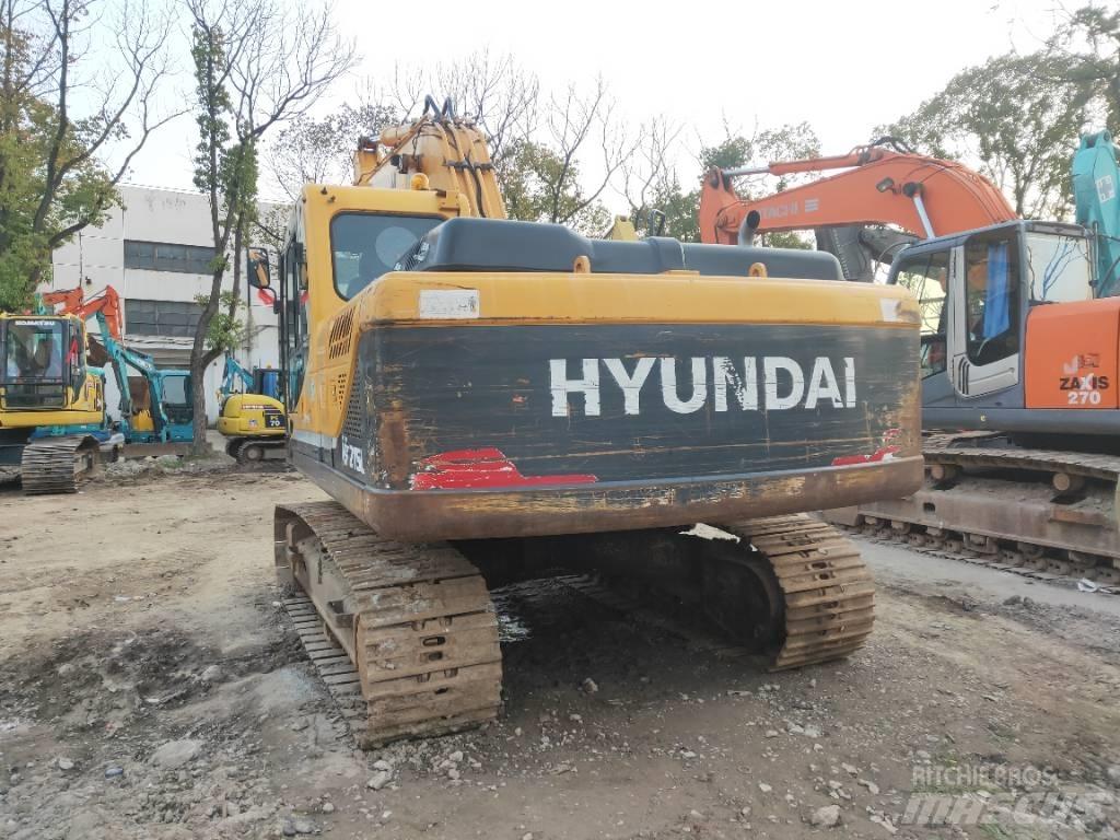 Hyundai R215-9 Vikšriniai ekskavatoriai