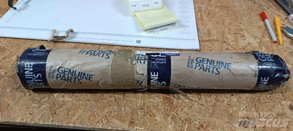 Hyundai 61N8-11083 Važiuoklė ir suspensija