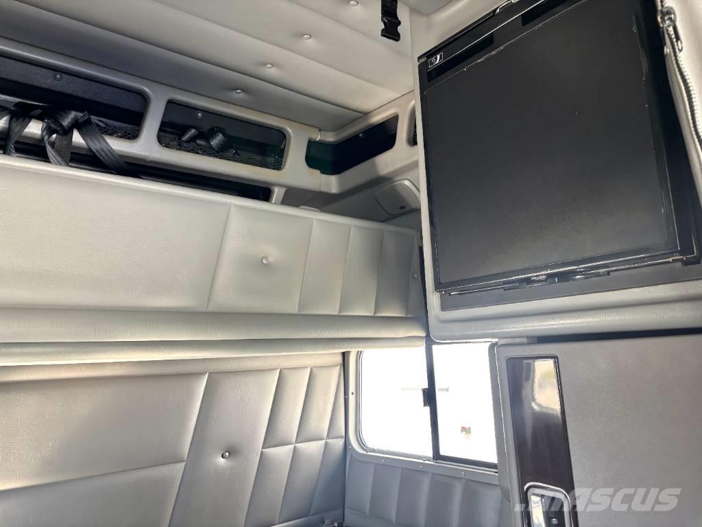 Peterbilt 389 Naudoti vilkikai