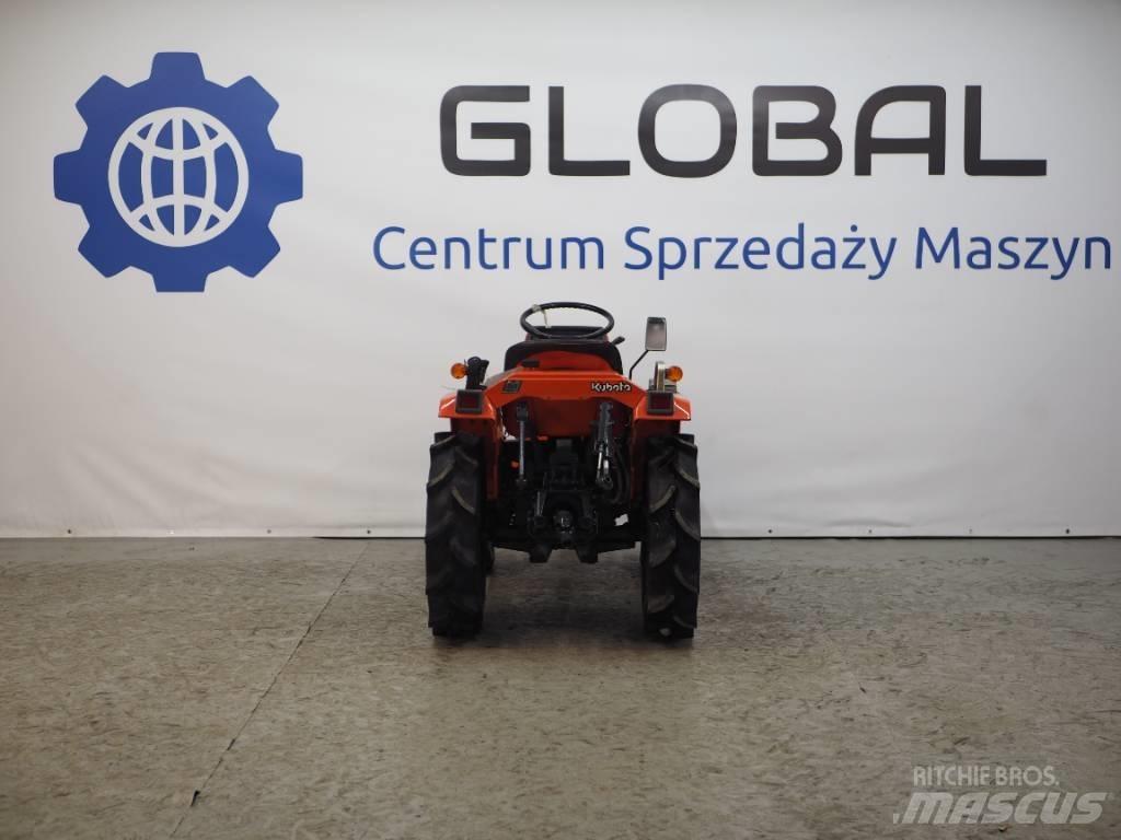 Kubota B 40 Naudoti kompaktiški traktoriai