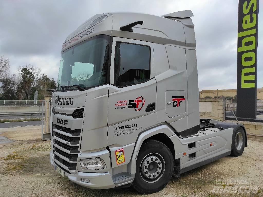 DAF XG530FT Naudoti vilkikai
