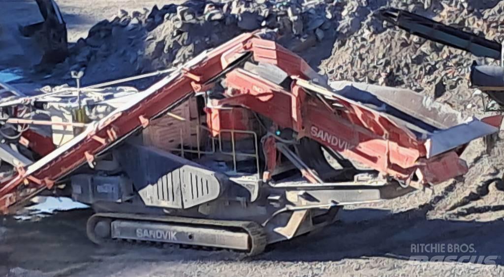 Sandvik QH 332 DDHS Mobilūs smulkintuvai