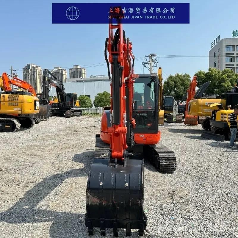 Kubota KX 155 Vikšriniai ekskavatoriai