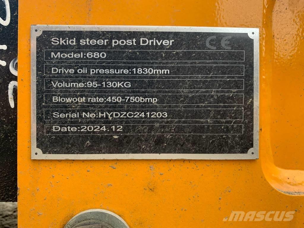  GIYI 680 Post Driver Kiti naudoti statybos komponentai