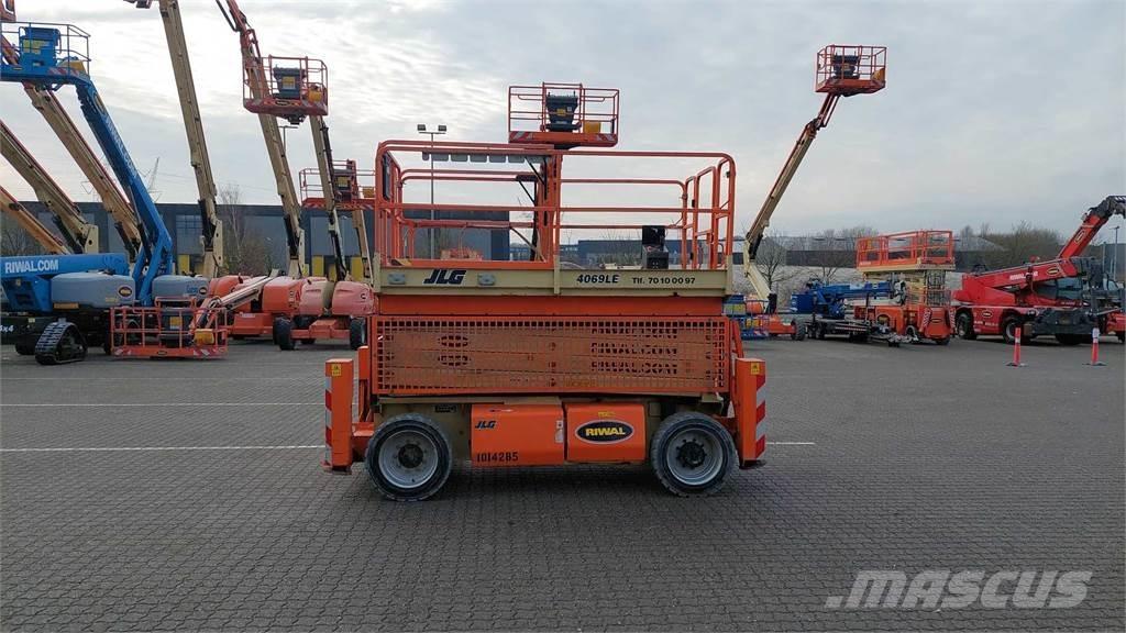 JLG 4069LE Žirkliniai keltuvai