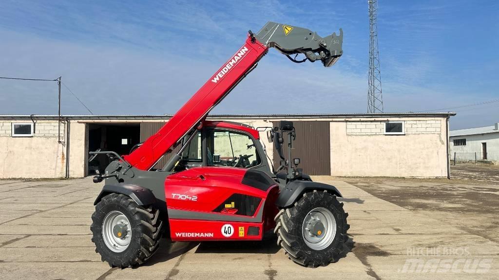 Weidemann T 7042 Teleskopiniai krautuvai žemės ūkiui
