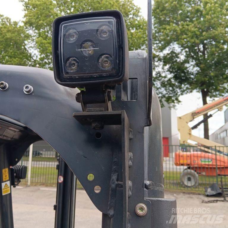 Linde E16P Elektriniai šakiniai krautuvai