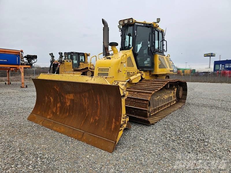 Komatsu D 61 PX-23 Vikšriniai buldozeriai