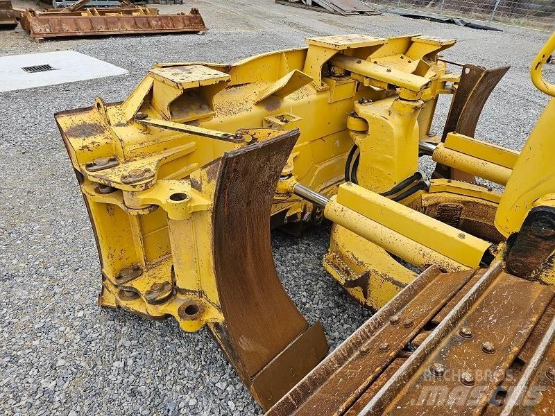 Komatsu D 61 PX-23 Vikšriniai buldozeriai