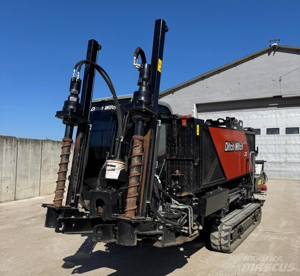Ditch Witch AT32 Horizontali kryptinė gręžimo įranga