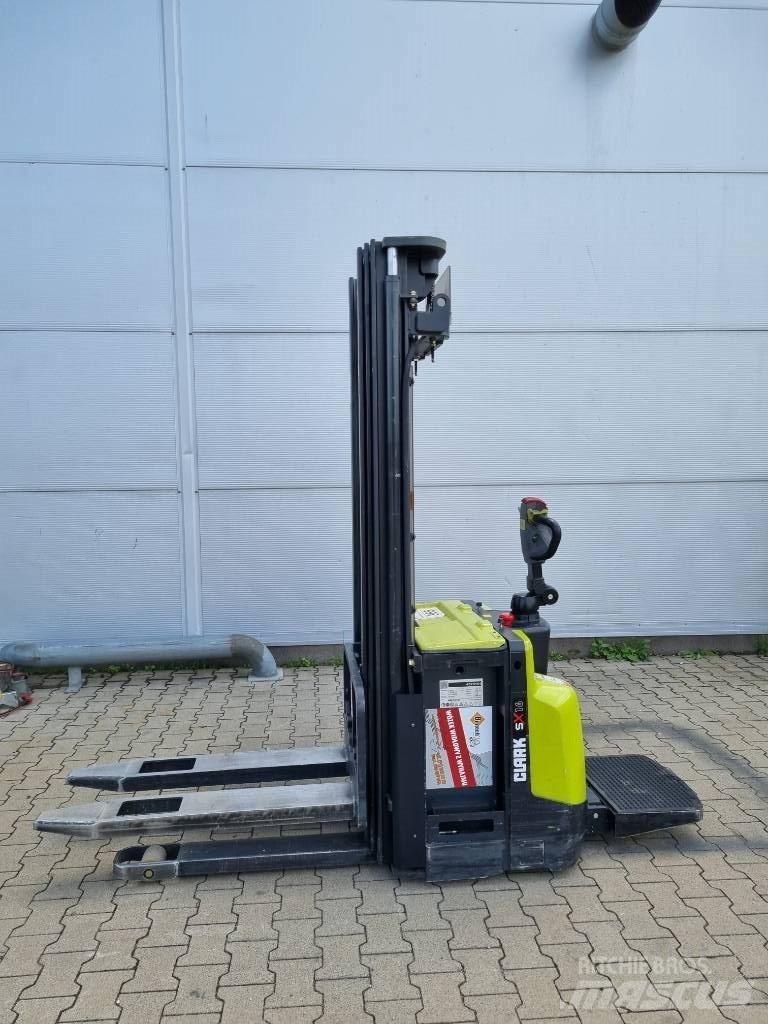 Clark SX 16 Elektriniai šakiniai krautuvai