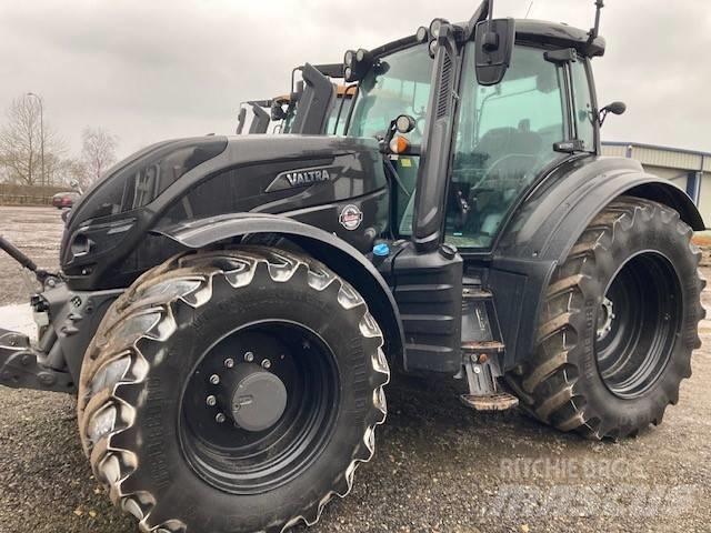 Valtra T 254 V Traktoriai