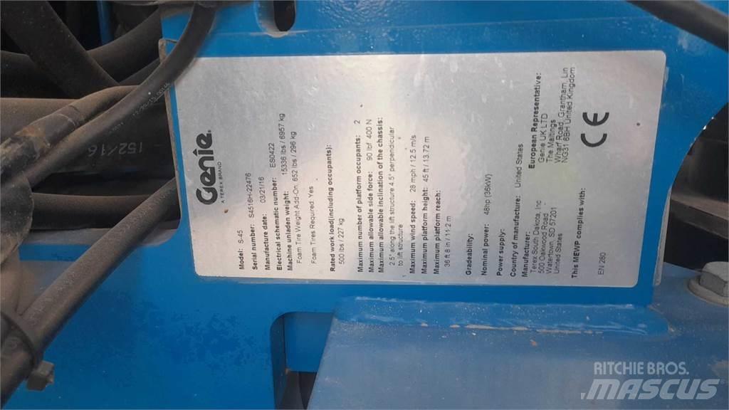 Genie S45 Teleskopiniai keltuvai