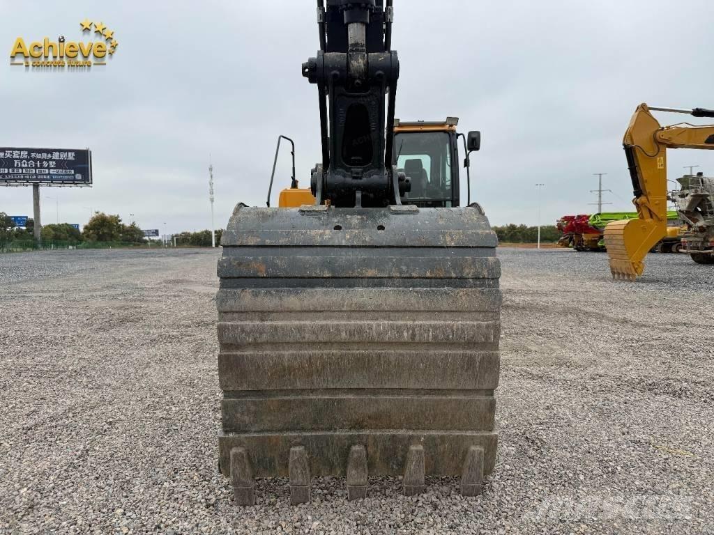 Hyundai 220LC-9S Vikšriniai ekskavatoriai