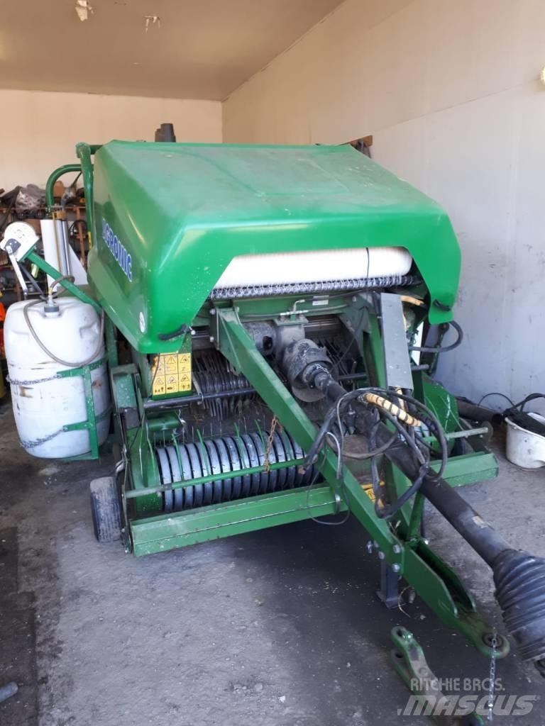 Agronic 1302 RR Ritinių presai