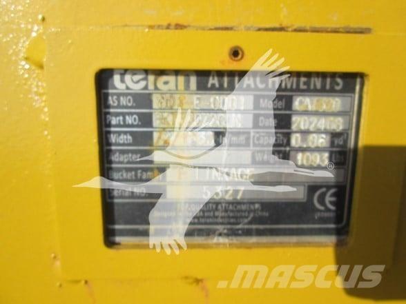 Teran CAT 320 Statyba - Kita