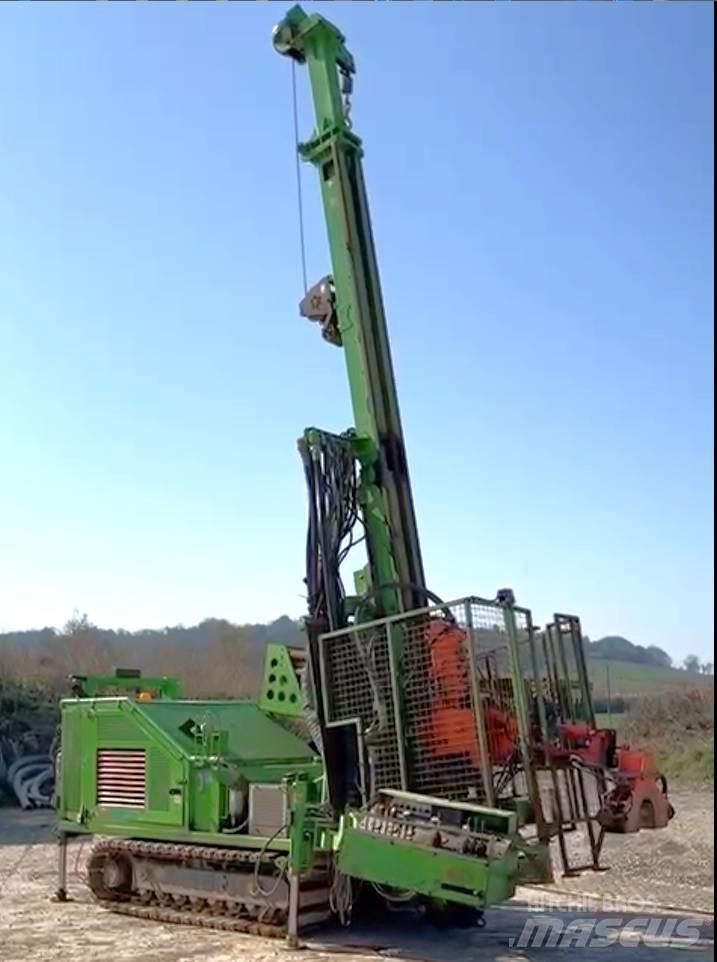 Comacchio MC450P.1 Kita gręžimo technika