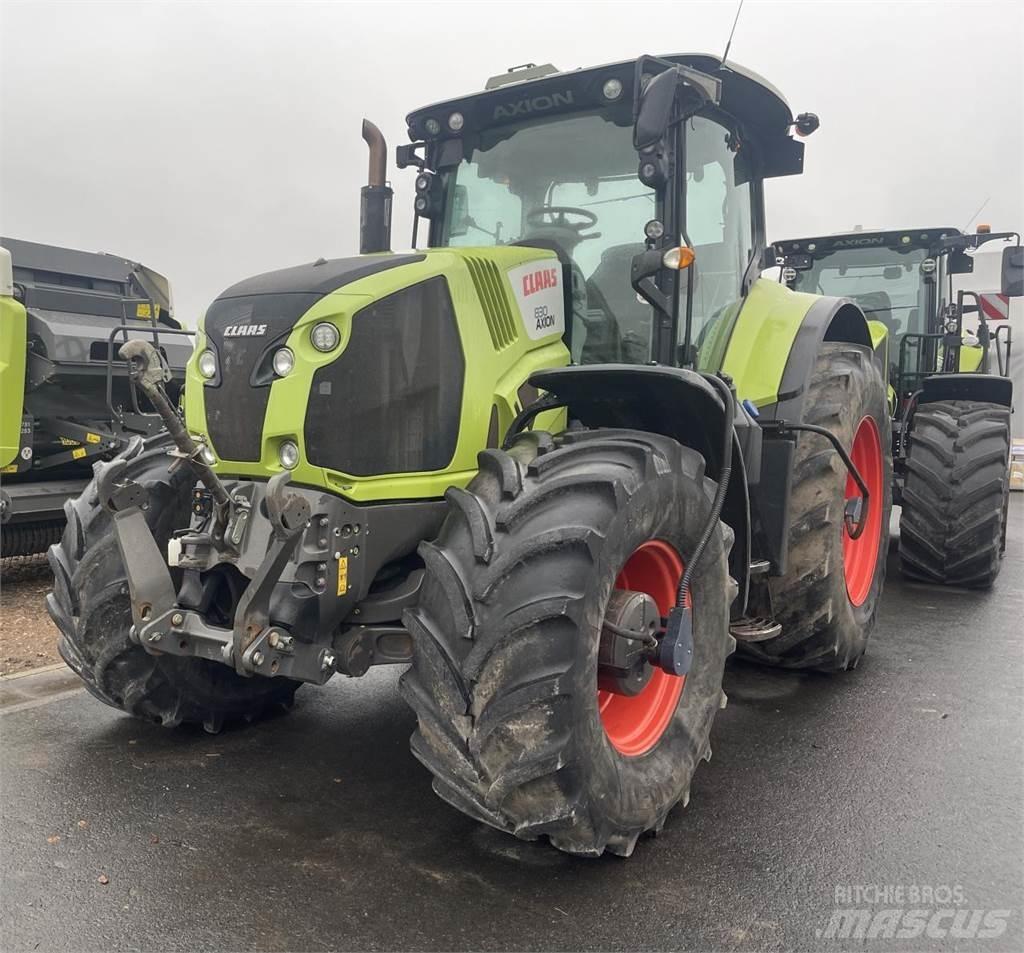 CLAAS AXION 830 Traktoriai