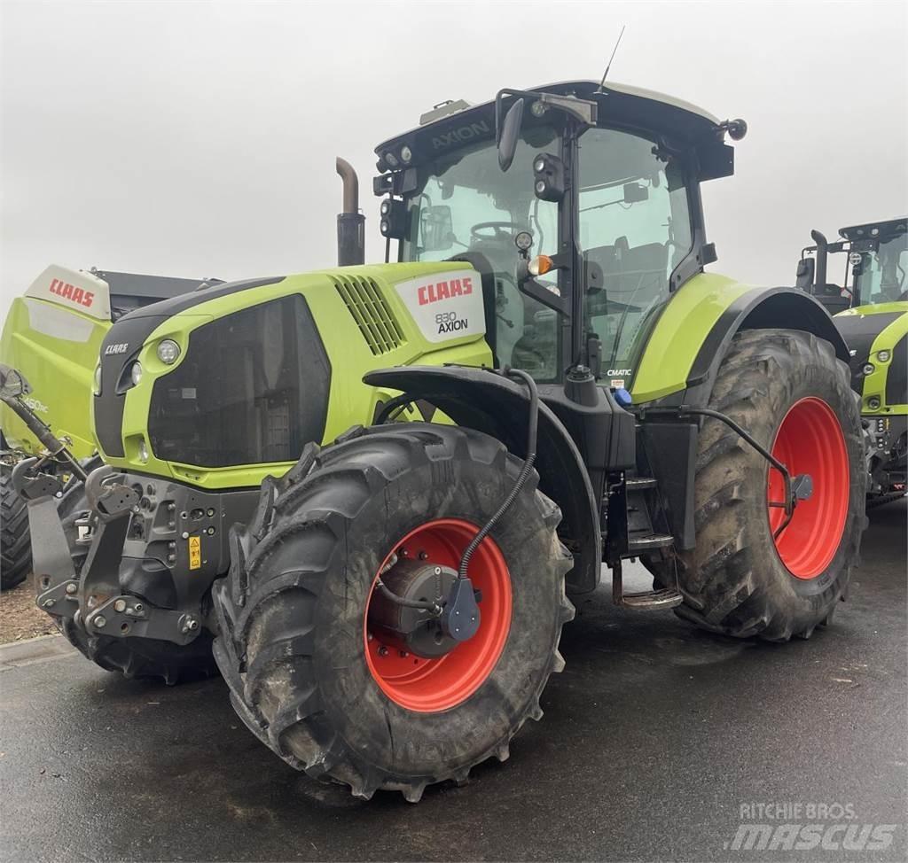 CLAAS AXION 830 Traktoriai