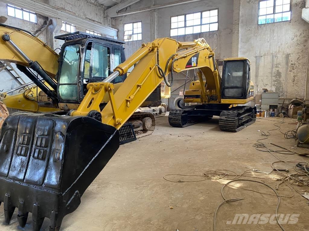 CAT 320 B Vikšriniai ekskavatoriai