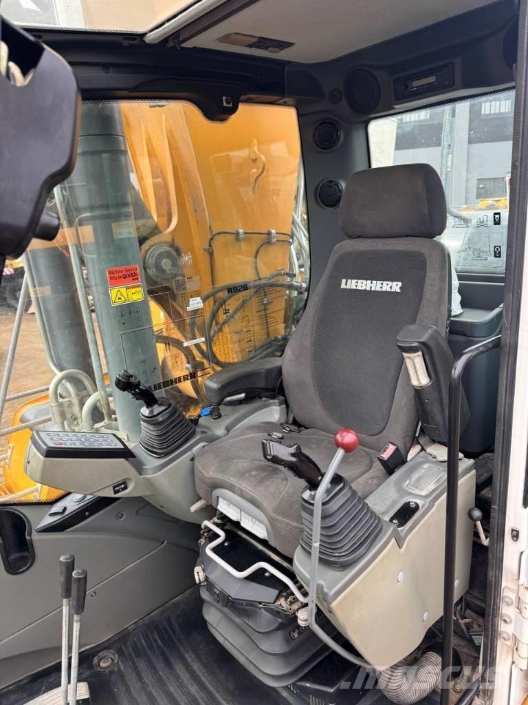 Liebherr R 926 Vikšriniai ekskavatoriai