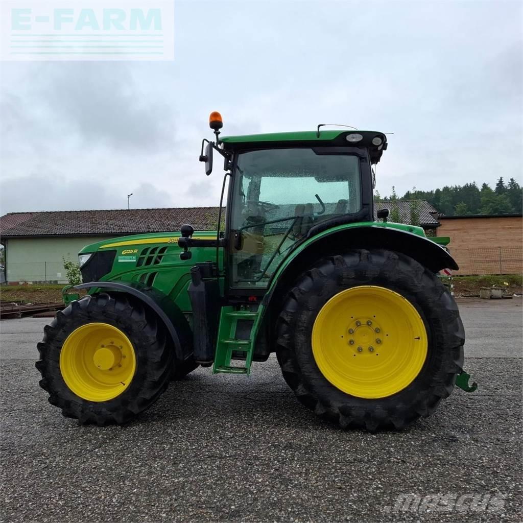John Deere 6125 R Traktoriai