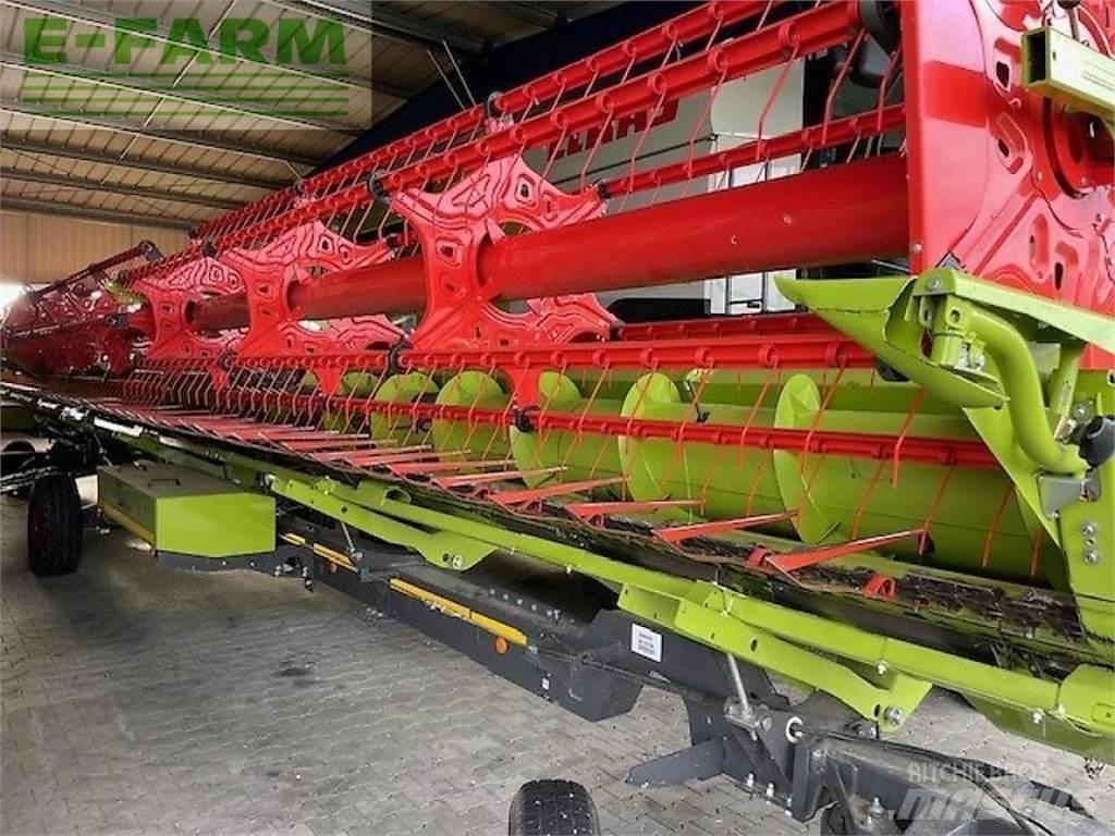 CLAAS lexion 7700 Derliaus nuėmimo kombainai