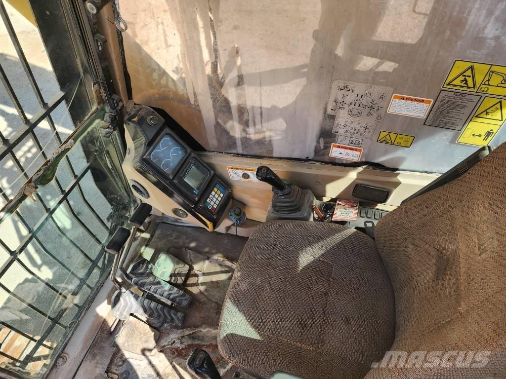 CAT 365BII Vikšriniai ekskavatoriai