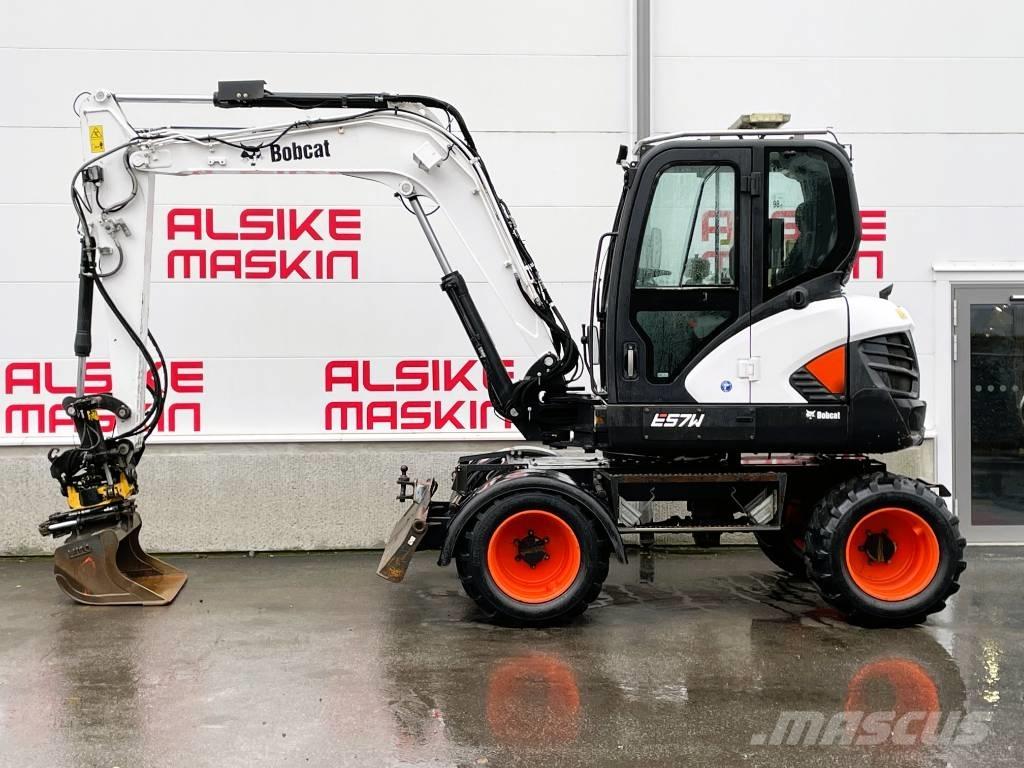 Bobcat E 57 W Ratiniai ekskavatoriai