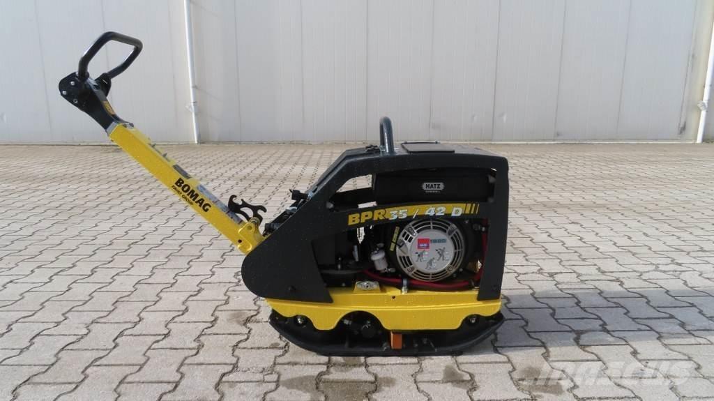 Bomag BPR 35/42D Vibratoriai