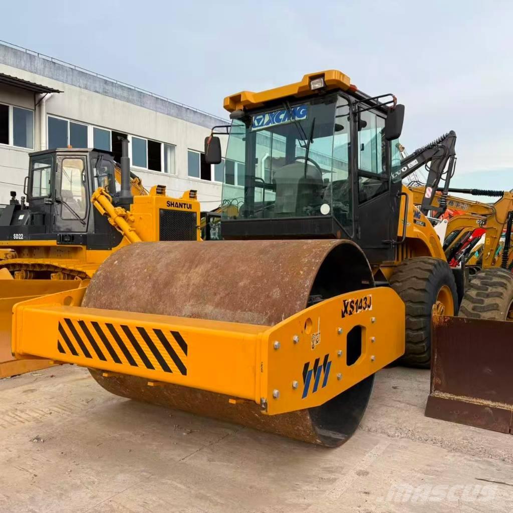 XCMG XS143J Vieno būgno volai
