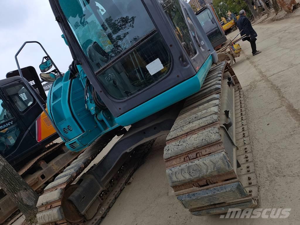 Kobelco SK 135 SR Vikšriniai ekskavatoriai