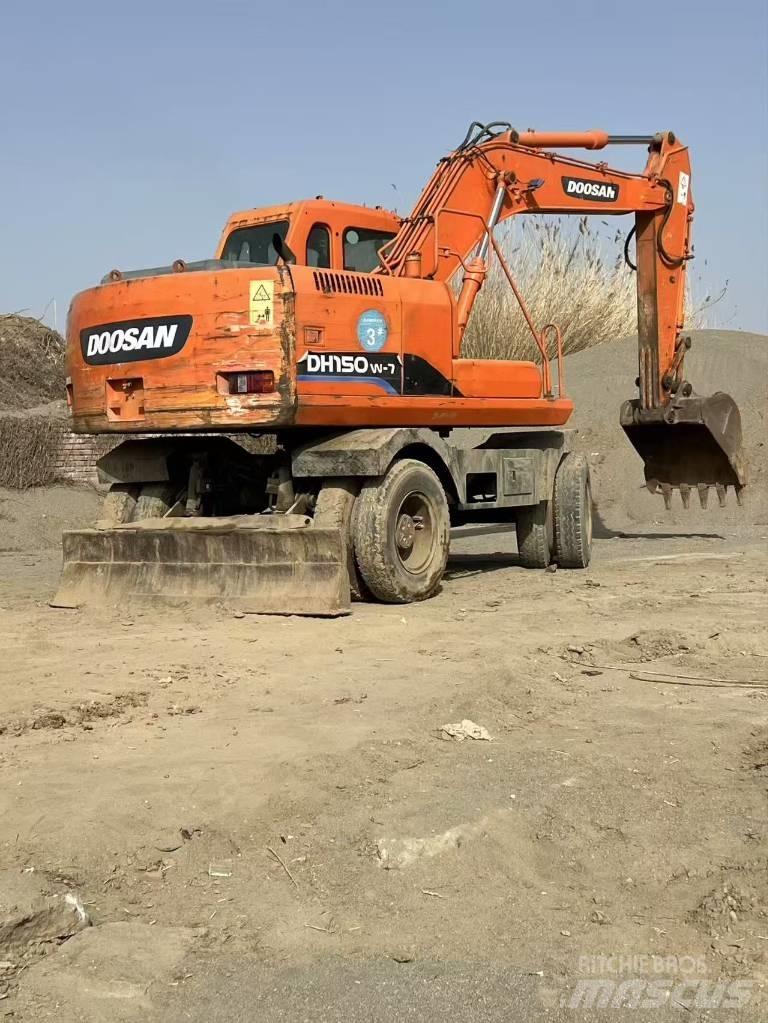 Doosan DH150 W-7 Ratiniai ekskavatoriai