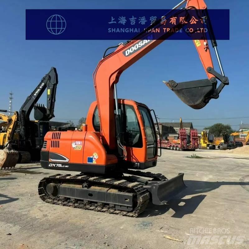 Doosan DX 75 Vidutinės galios ekskavatoriai 7-12 t