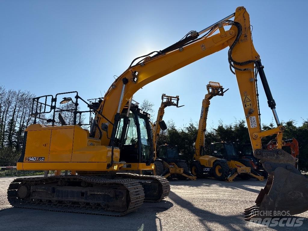 JCB 140 X Vikšriniai ekskavatoriai