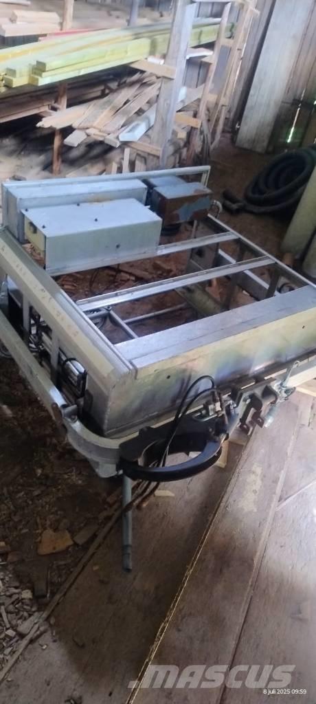 Lännen 880 S Ekskavatoriniai krautuvai