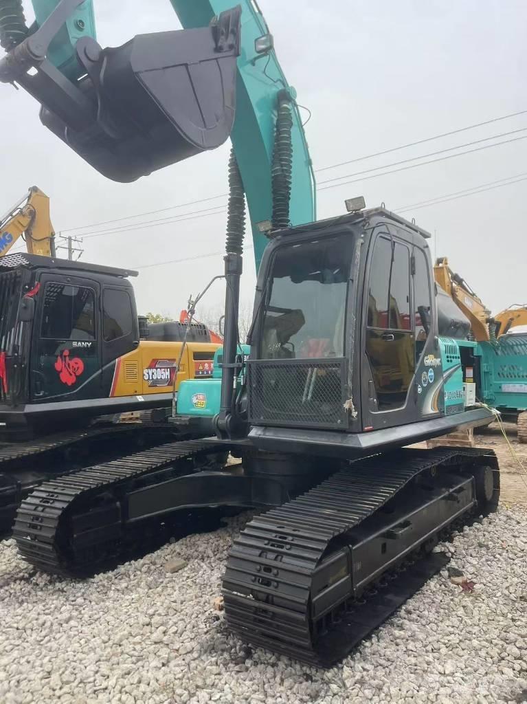 Kobelco 神钢 200 D Vidutinės galios ekskavatoriai 7-12 t