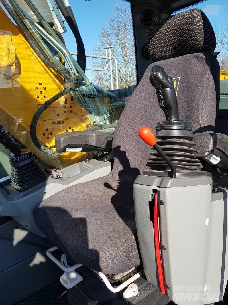 Liebherr R922 Vikšriniai ekskavatoriai