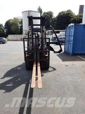 Manitou MI 30 D Dyzeliniai krautuvai