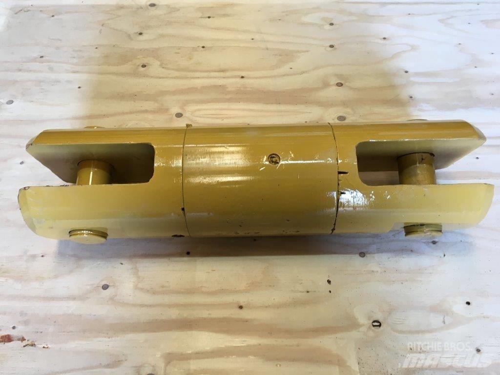 Bauer SWIVEL Polių kalimo įranga ir atsarginės detalės