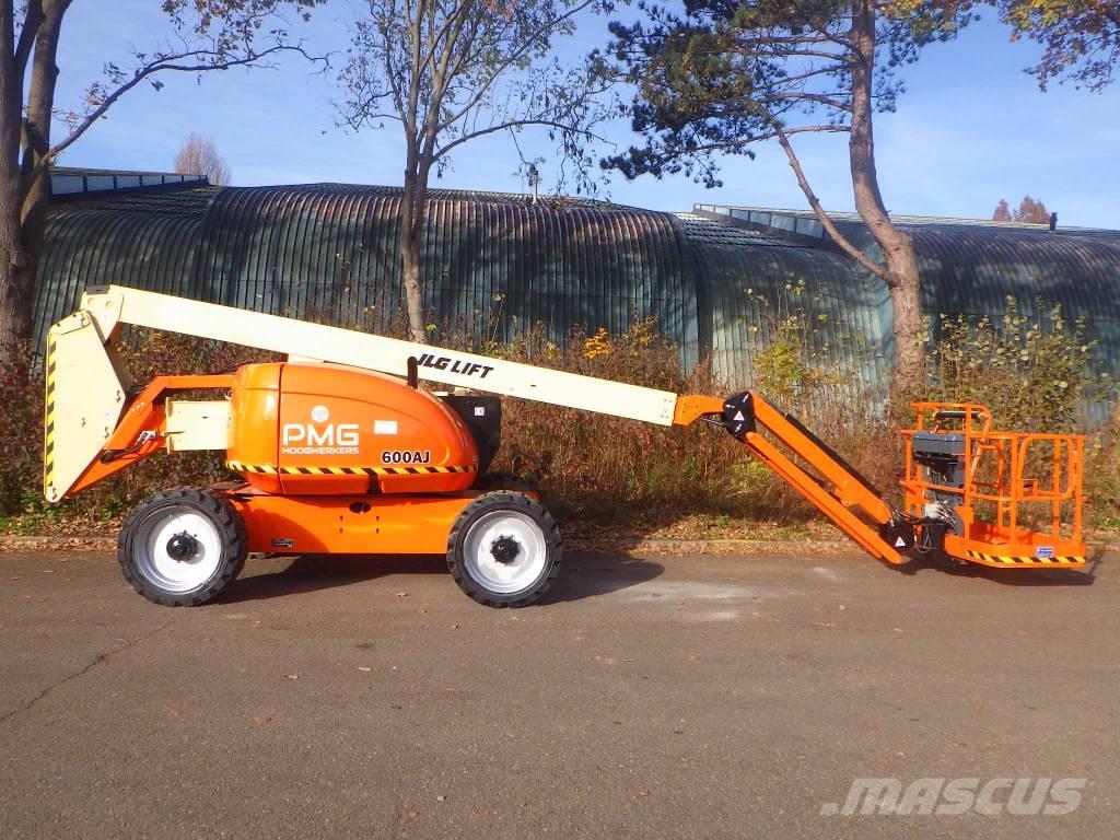 JLG 600AJ Alkūniniai keltuvai